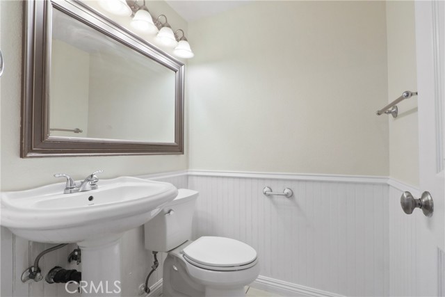 Detail Gallery Image 11 of 20 For 2475 Water, Corona,  CA 92882 - 3 Beds | 2/1 Baths