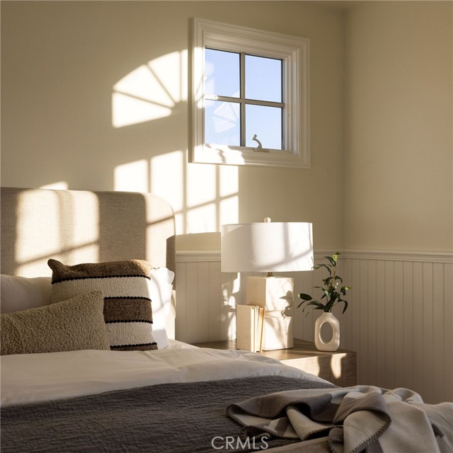 Detail Gallery Image 25 of 38 For 30 Long Bay, Newport Beach,  CA 92660 - 4 Beds | 3/1 Baths