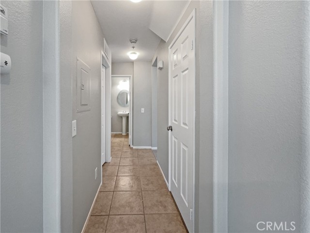 Detail Gallery Image 11 of 21 For 39690 Columbia Union Dr #B,  Murrieta,  CA 92563 - 3 Beds | 2/1 Baths