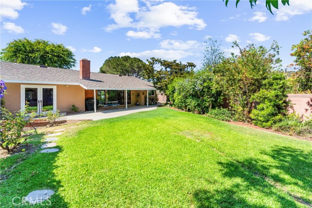 19302 Maynard Way, North Tustin CA: https://media.crmls.org/medias/fe5a1f15-5915-4efb-8ef3-8b9826ee5259.jpg
