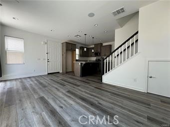 https://media.crmls.org/medias/fe5a3874-126f-4297-a976-f9720f8d5e77.jpg?preset=X-Large
