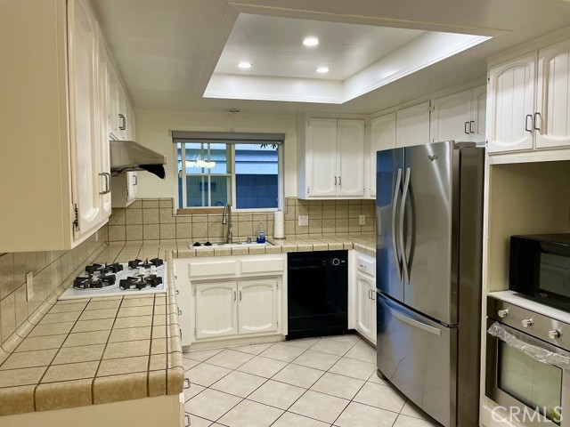 Detail Gallery Image 2 of 6 For 30 Genoa St #4,  Arcadia,  CA 91006 - 3 Beds | 2/1 Baths