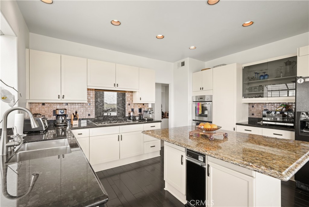 Fe5a7be7 811c 4890 Aebe 7c93563791e4