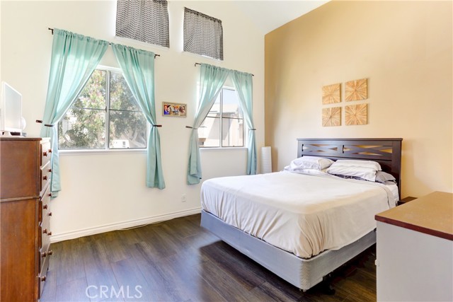 Detail Gallery Image 16 of 27 For 13901 Olive View Ln #6,  Sylmar,  CA 91342 - 3 Beds | 2/1 Baths