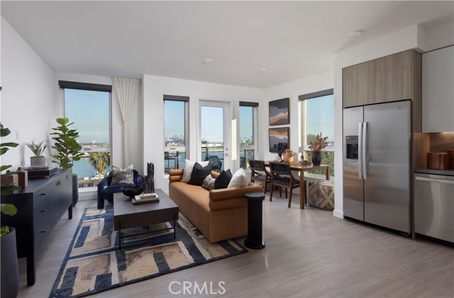 Detail Gallery Image 2 of 21 For 511 S Harbor #427,  San Pedro,  CA 90731 - 2 Beds | 2 Baths