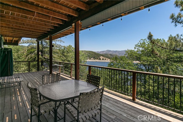 Detail Gallery Image 32 of 40 For 537 Canyon View Rd, Lake Arrowhead,  CA 92321 - 4 Beds | 3/1 Baths