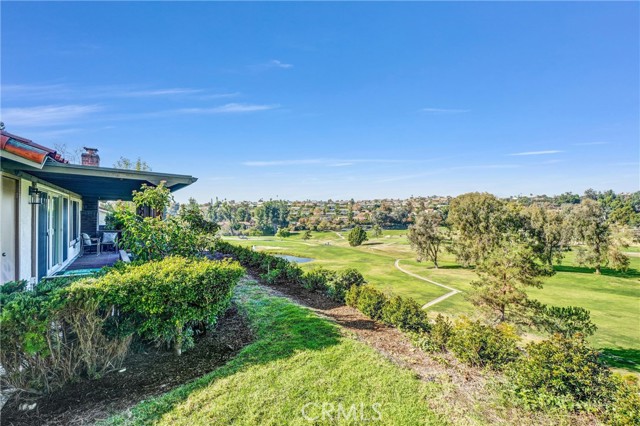 Detail Gallery Image 4 of 38 For 27731 via Alberti, Mission Viejo,  CA 92692 - 2 Beds | 2 Baths