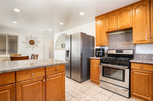 Image 12 of 29 For 15501 Eliot  