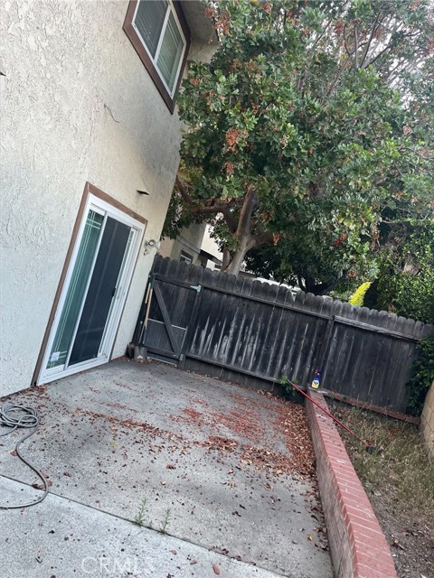 154 Fairview Street, Santa Ana CA: https://media.crmls.org/medias/fe5dec74-3a8d-47b8-b7d4-0bc2a29d90a3.jpg