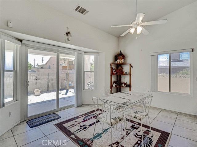 15900 Avenida Atezada, Desert Hot Springs CA: https://media.crmls.org/medias/fe5eedae-35fb-4529-986d-2abb11303876.jpg