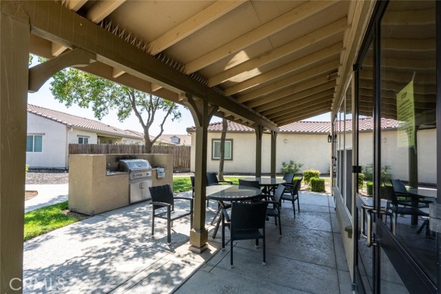 860 Fritz Drive, Los Banos CA: https://media.crmls.org/medias/fe5f96c6-2eac-4cca-be4b-31975d953039.jpg