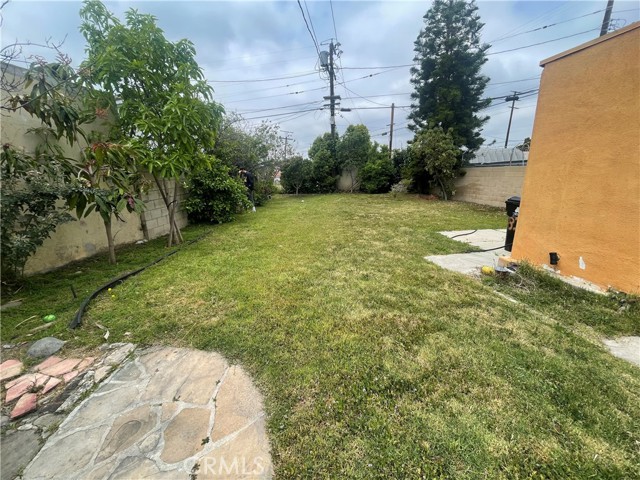 1821 S Curson Avenue, Los Angeles, California 90019, 3 Bedrooms Bedrooms, ,2 BathroomsBathrooms,Residential,For Sale,1821 S Curson Avenue,CRIV25014670