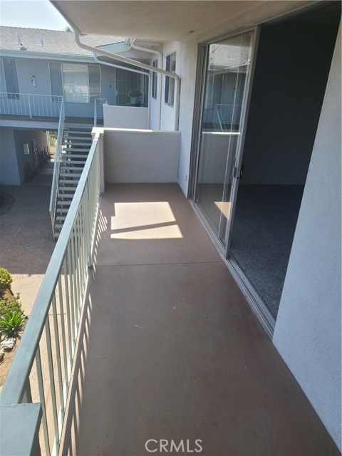 840 Cedar Avenue, Long Beach CA: https://media.crmls.org/medias/fe60651f-b2d1-4254-acd1-047cb2f906d1.jpg