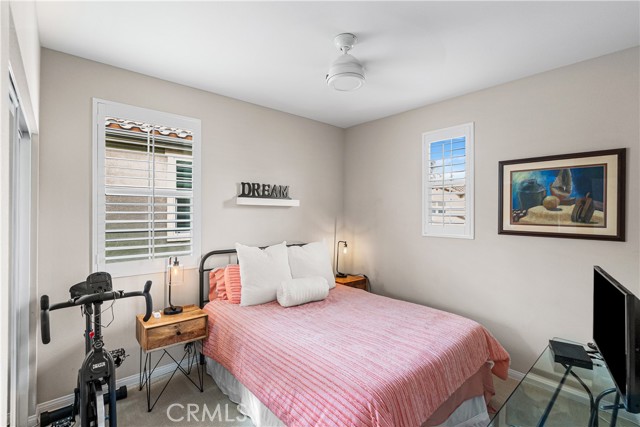 Detail Gallery Image 34 of 35 For 19837 via Ott, Newhall,  CA 91321 - 4 Beds | 3 Baths