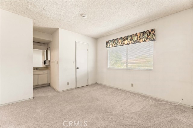 Detail Gallery Image 13 of 35 For 943 Willow Ave, La Puente,  CA 91746 - 2 Beds | 2 Baths