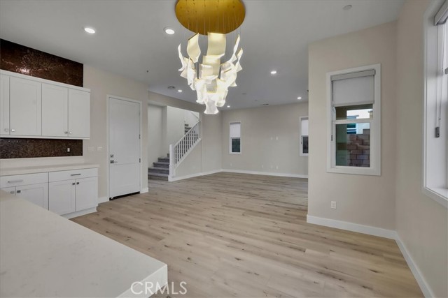 670 Athos, Lake Forest CA: https://media.crmls.org/medias/fe6387a7-024c-4c22-8f43-4899b3f9f585.jpg