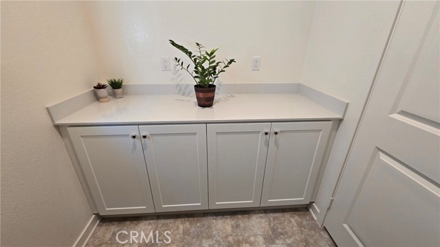 Detail Gallery Image 24 of 41 For 906 Lemon Dr, Pomona,  CA 91768 - 3 Beds | 2/1 Baths