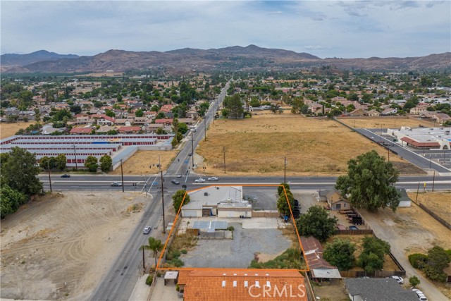 4490 E Florida Avenue, Hemet, California 92544, ,Commercial Lease,For Rent,4490 E Florida Avenue,CRPW24135694