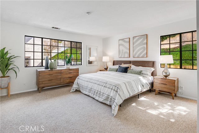 Detail Gallery Image 13 of 28 For 2008 Mathews Ave #C,  Redondo Beach,  CA 90278 - 3 Beds | 2/1 Baths