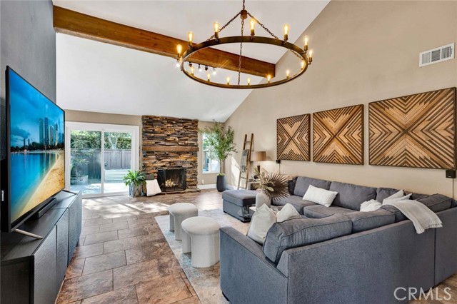 Detail Gallery Image 5 of 34 For 1607 N Dressage St, Orange,  CA 92869 - 3 Beds | 2 Baths