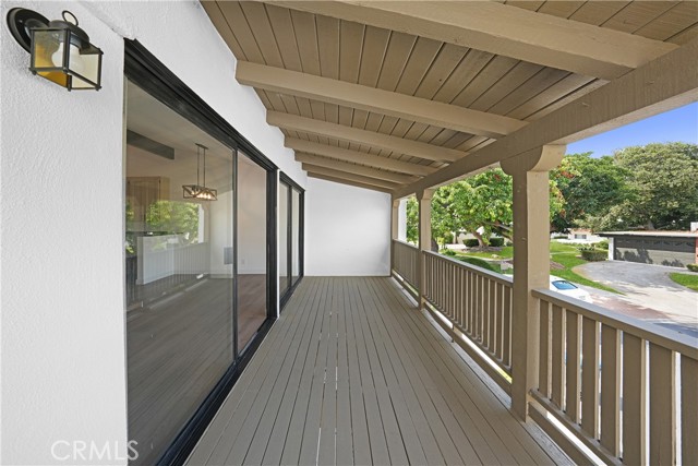 2002 Barranca, Newport Beach CA: https://media.crmls.org/medias/fe65d418-5c90-4e11-99b9-320ea8b6950d.jpg