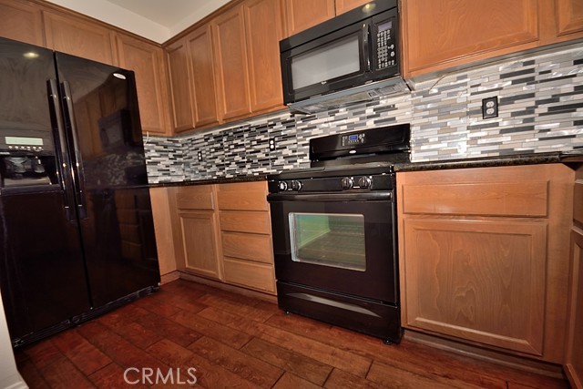 3331 North Ventura Road photo 8