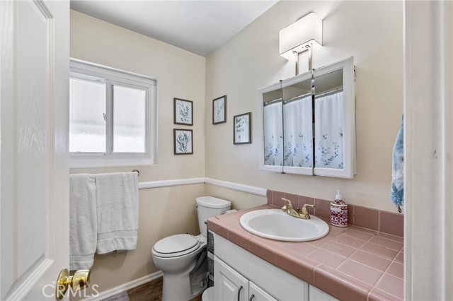 5644 Wadsworth Avenue, Highland CA: https://media.crmls.org/medias/fe675ef5-36e2-487e-aafd-57773534067c.jpg
