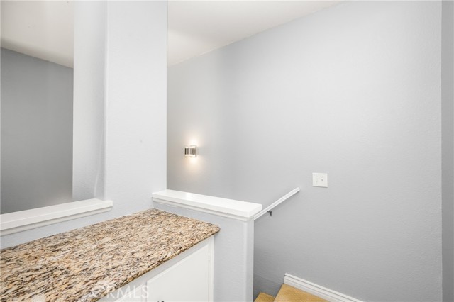 property-img