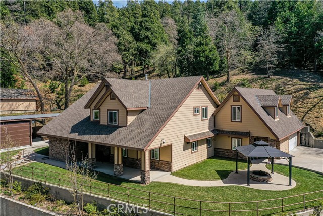 919 Venus Way, Crestline, CA 92325