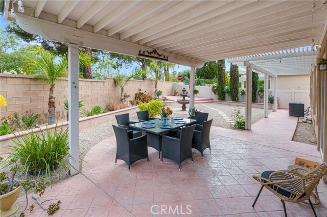 33736 Emerald Creek Court, Temecula CA: https://media.crmls.org/medias/fe6c000a-38ee-4a7e-bb09-6740b3e61a02.jpg