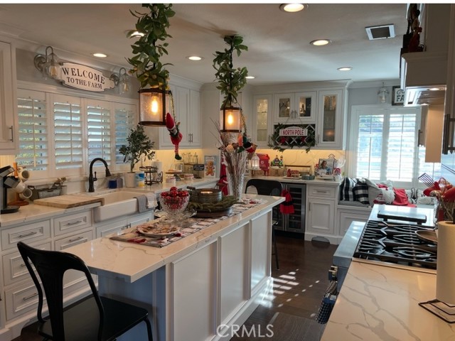 Detail Gallery Image 3 of 11 For 15815 Hickory Hill Dr, La Mirada,  CA 90638 - 4 Beds | 2 Baths