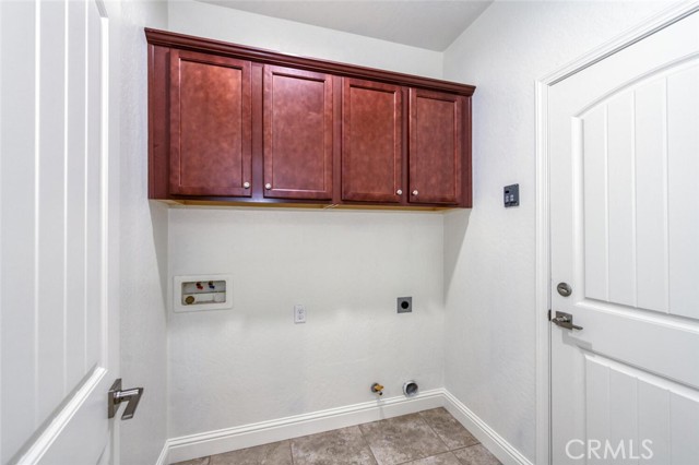 Detail Gallery Image 14 of 33 For 6808 W Lucas, Fresno,  CA 93722 - 3 Beds | 2 Baths