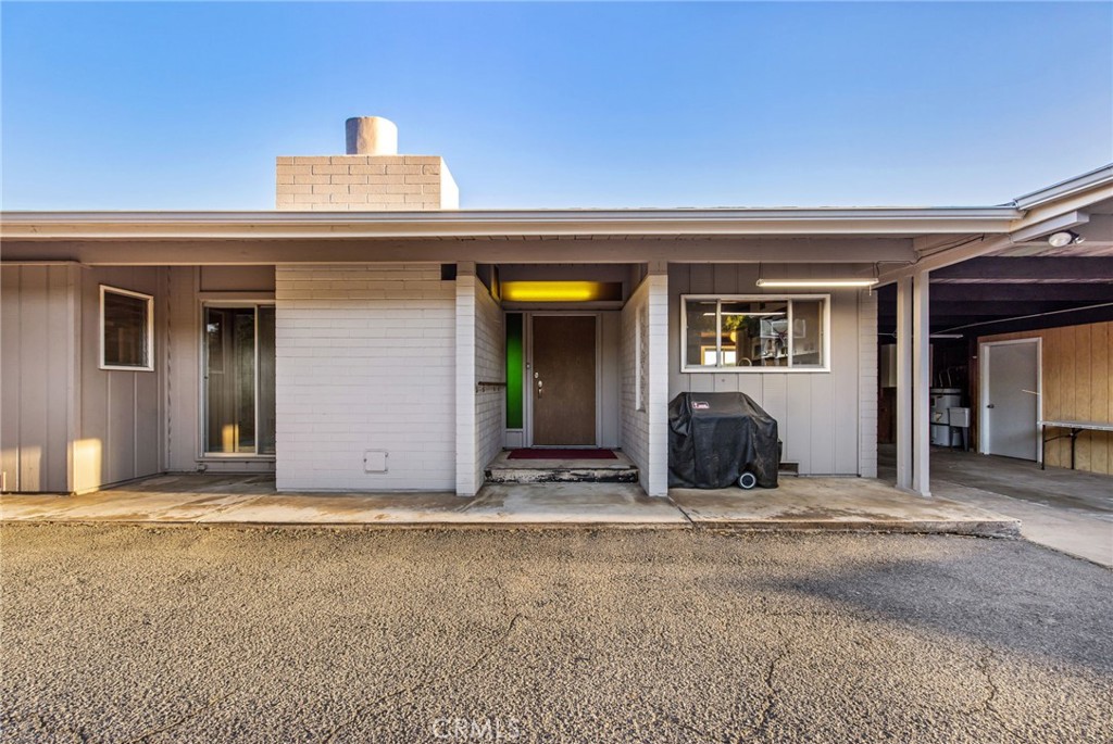 2130 El Norte - photo 4