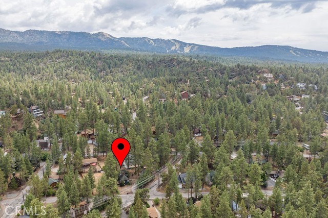 300 Shakespeare Lane, Big Bear City, California 92314, 2 Bedrooms Bedrooms, ,1 BathroomBathrooms,Single Family Residence,For Sale,Shakespeare,EV24112300