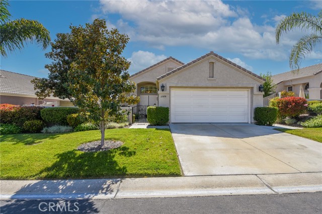 23898 Via Pamilla, Murrieta CA: https://media.crmls.org/medias/fe70dfb0-4898-42f9-8bab-caf5d28740e6.jpg