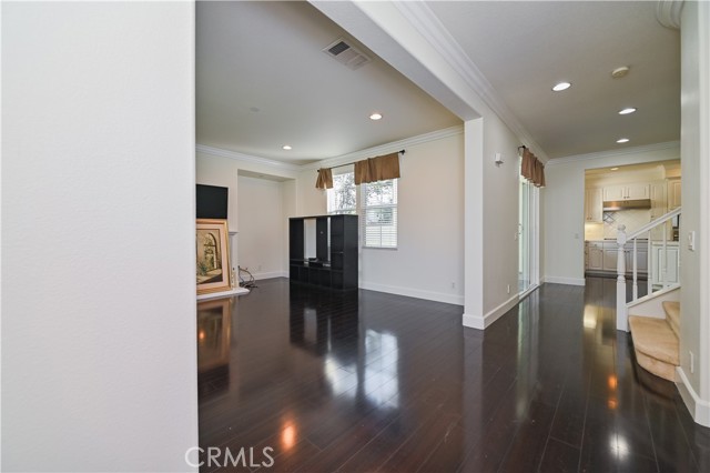 Detail Gallery Image 5 of 29 For 15544 Hollyleaf Pl, Tustin,  CA 92782 - 4 Beds | 3 Baths