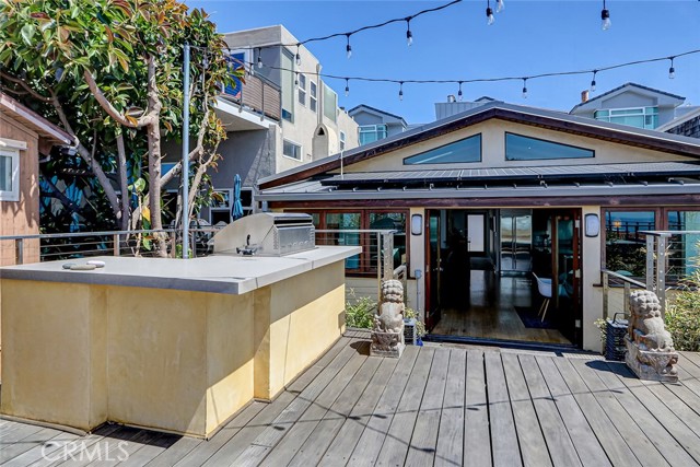 3205 Bayview Drive, Manhattan Beach, California 90266, 5 Bedrooms Bedrooms, ,5 BathroomsBathrooms,Residential,For Sale,Bayview,SB26067701