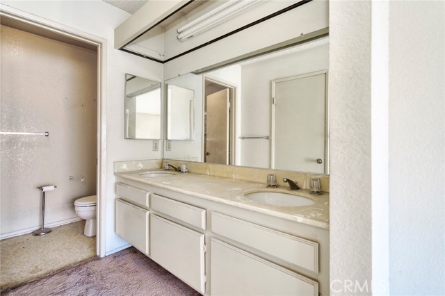 Detail Gallery Image 24 of 33 For 181 N Magnolia Ave #D,  Anaheim,  CA 92801 - 3 Beds | 2/1 Baths