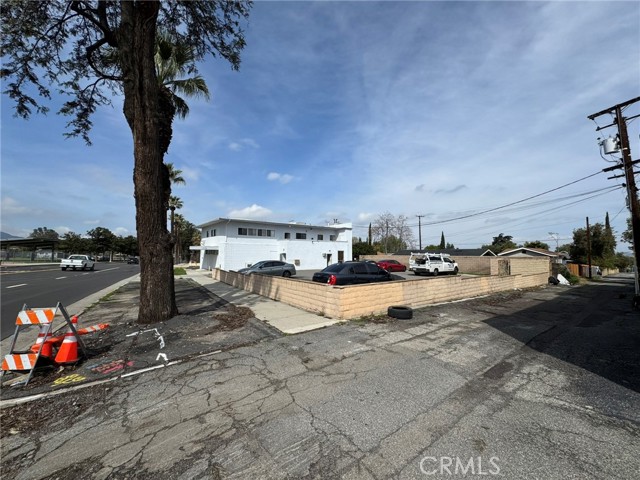 Detail Gallery Image 3 of 11 For 1185 W Grand, Corona,  CA 92882 - – Beds | – Baths