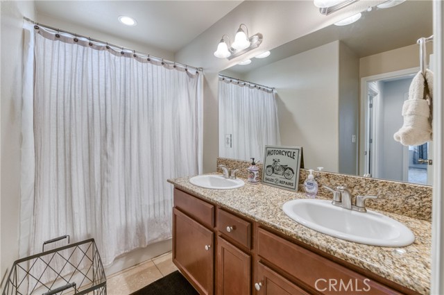 Detail Gallery Image 21 of 36 For 3856 Bellaire Ave, Clovis,  CA 93619 - 4 Beds | 3/1 Baths