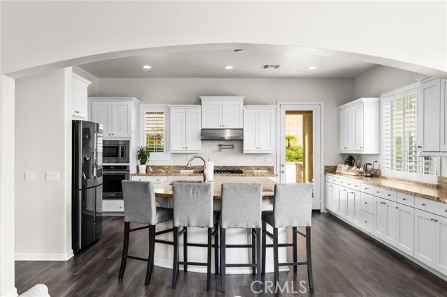 Detail Gallery Image 13 of 73 For 4991 Naples Way, Rancho Cucamonga,  CA 91739 - 4 Beds | 3/1 Baths