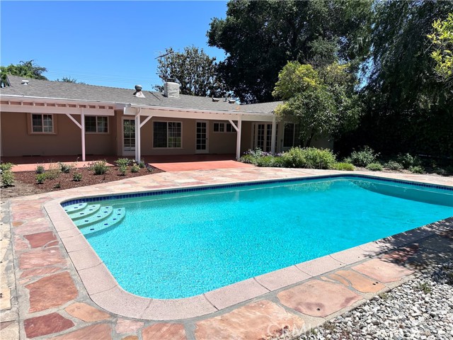 Detail Gallery Image 45 of 47 For 5369 Topeka Dr, Tarzana,  CA 91356 - 3 Beds | 2/1 Baths