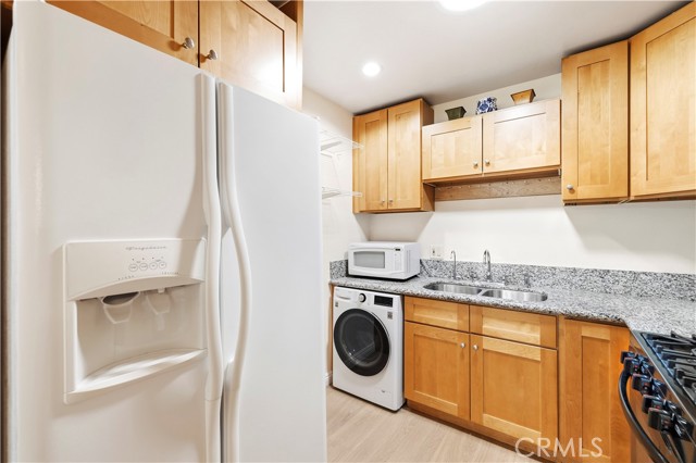 2 Bed Home for Sale in Newhall, California