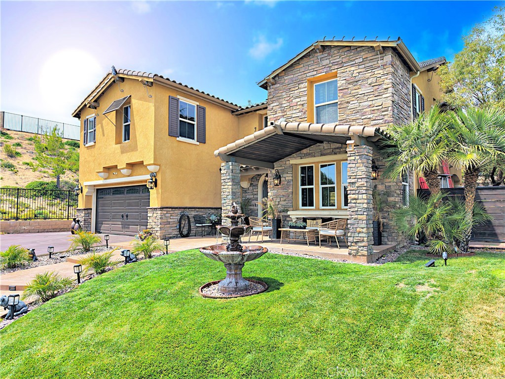 38553 Lion Way