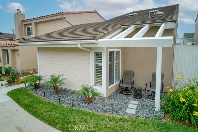 64 Seacrest Court, Long Beach CA: https://media.crmls.org/medias/fe73fa3a-2f5a-4d62-94f3-87c688588963.jpg