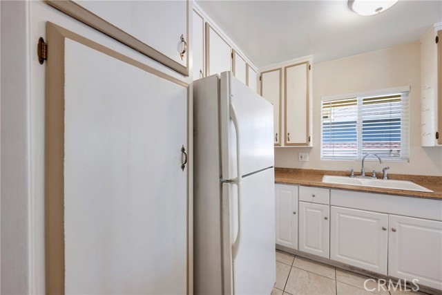428 S Rosalinda Avenue, Azusa CA: https://media.crmls.org/medias/fe749074-da14-4dc4-bbbc-430c525094c6.jpg