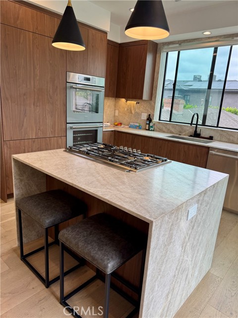 Detail Gallery Image 21 of 54 For 4336 N Serene Pl, Studio City,  CA 91604 - 3 Beds | 2/1 Baths