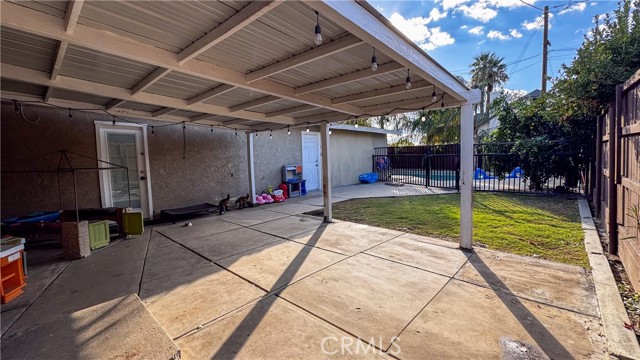 Detail Gallery Image 33 of 42 For 201 Oleander, Bakersfield,  CA 93304 - 4 Beds | 2 Baths