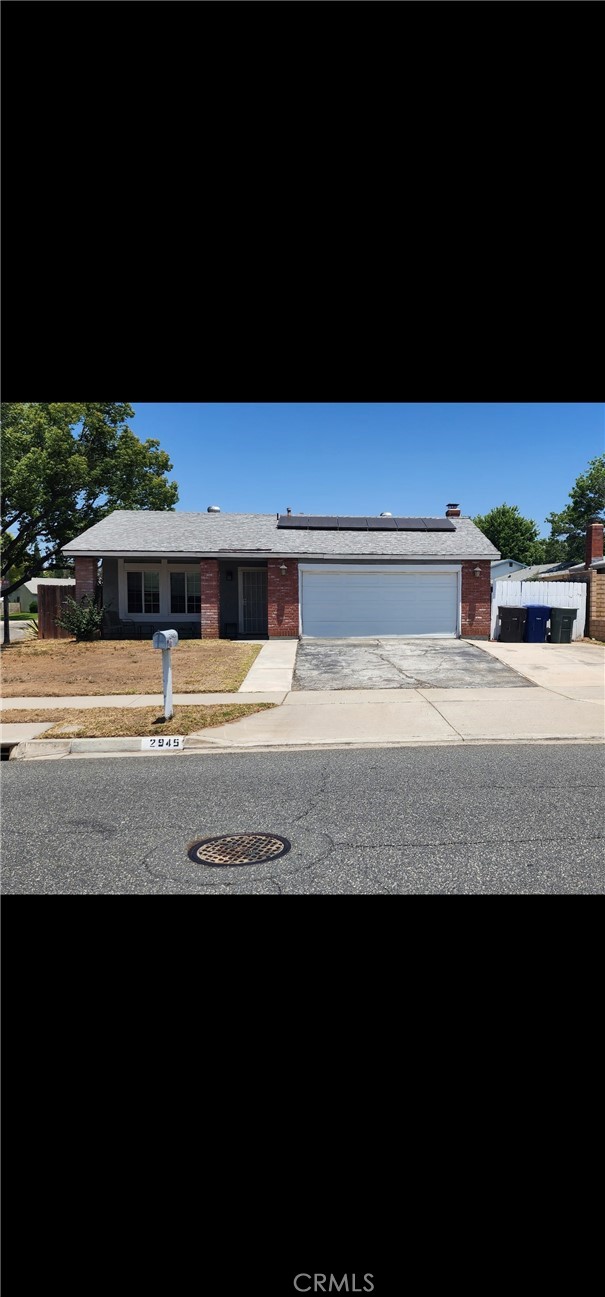 2945 Myers Street, Riverside CA: https://media.crmls.org/medias/fe769190-6b05-4fb1-bada-7f38d202efde.jpg