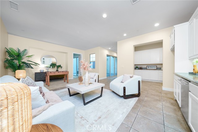 Detail Gallery Image 21 of 36 For 60 Sherwood, Irvine,  CA 92620 - 5 Beds | 6/1 Baths